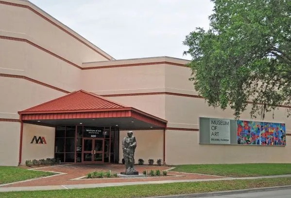 Top dryer vent cleaning services company in DeLand FL - View of a cleaner DeLand air environment after the job is done.